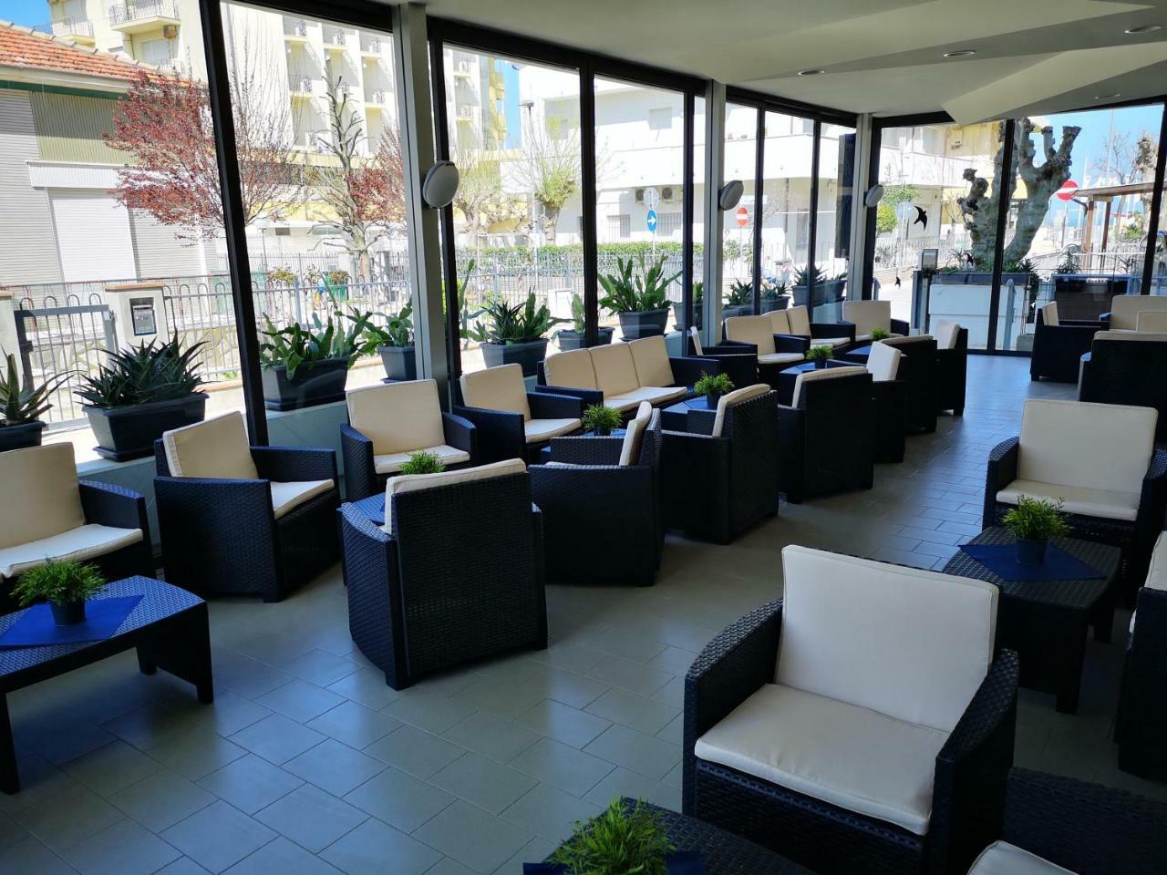 Hotel Tiglio Rimini Exterior photo