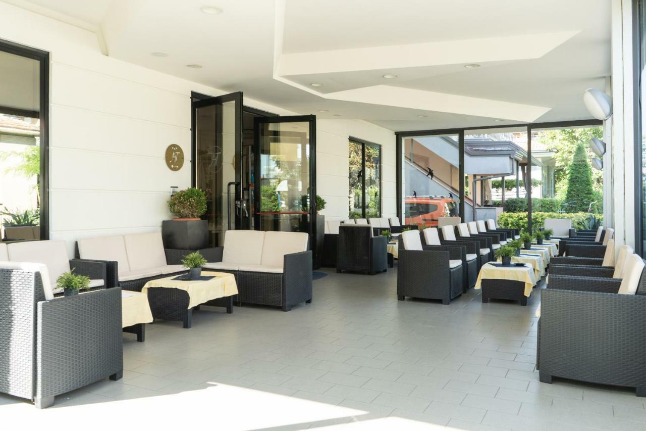 Hotel Tiglio Rimini Exterior photo